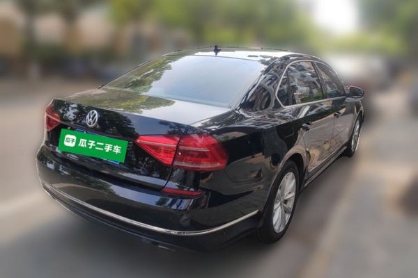 Volkswagen Passat 2017, 70000 км, за 8748 USD - фото 6