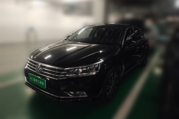 Volkswagen Passat · 2017 год