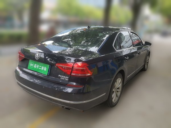 Volkswagen Passat 2017, 95200 км, за 10963 USD - фото 6