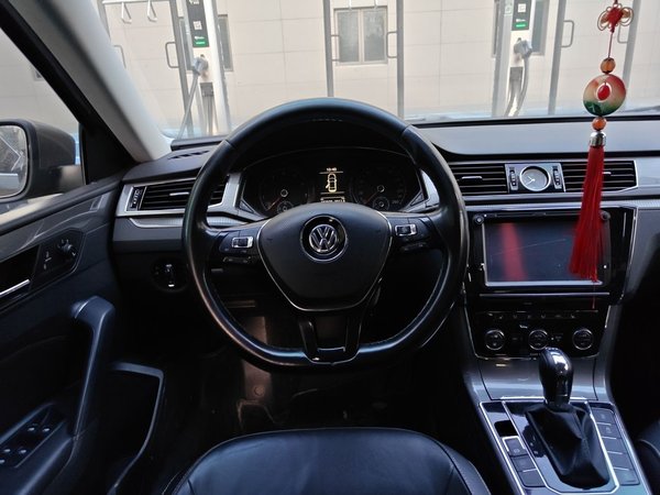 Volkswagen Passat 2017, 193000 км, за 6636 USD - фото 11