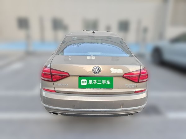 Volkswagen Passat 2017, 193000 км, за 6636 USD
