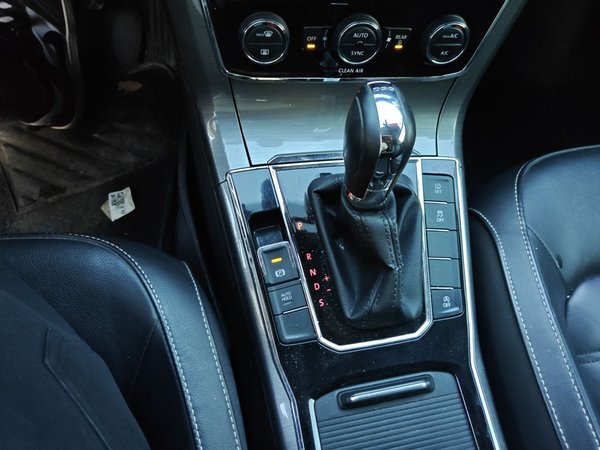 Volkswagen Passat 2017, 193000 км, за 6636 USD - фото 15