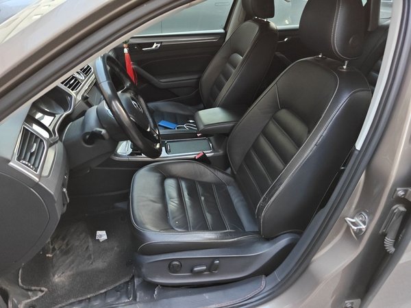 Volkswagen Passat 2017, 193000 км, за 6636 USD - фото 16