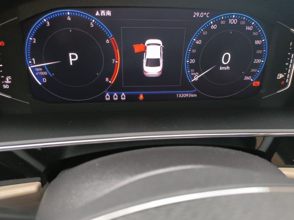 Volkswagen Passat 2019, 132100 км, за 10881 USD - фото 14