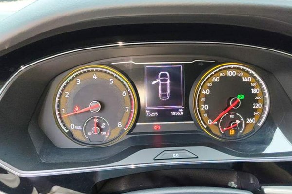 Volkswagen Passat 2019, 75300 км, за 12400 USD - фото 7