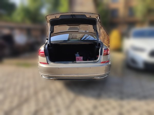 Volkswagen Passat 2019, 98500 км, за 13488 USD - фото 20
