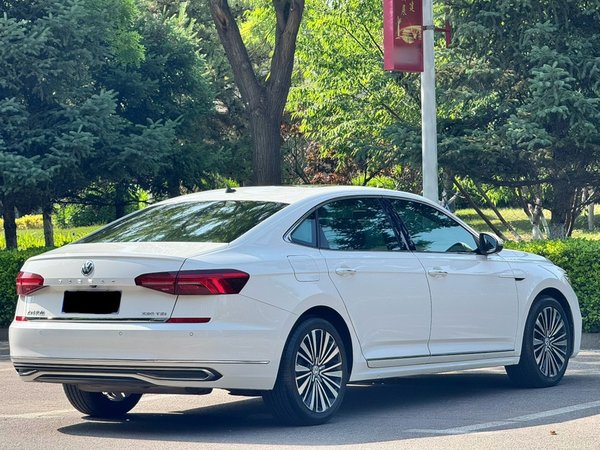 Volkswagen Passat 2019, 89700 км, за 13616 USD - фото 6