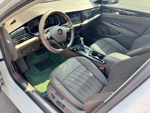 Volkswagen Passat 2019, 89700 км, за 13616 USD - фото 10