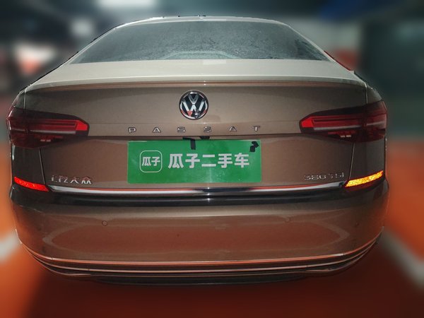 Volkswagen Passat 2019, 87400 км, за 14304 USD