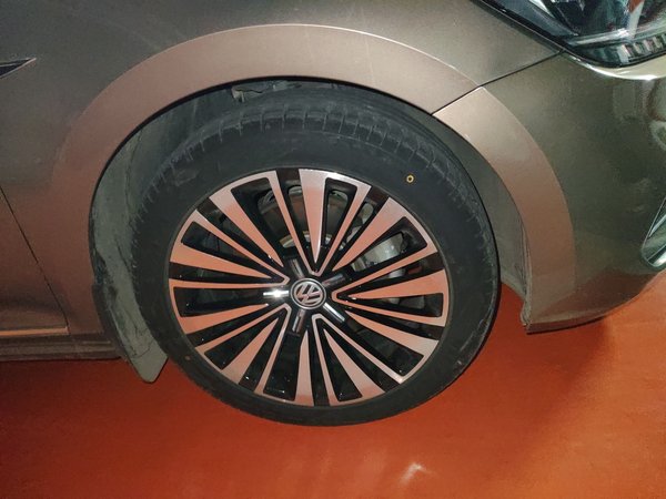 Volkswagen Passat 2019, 87400 км, за 14304 USD - фото 8
