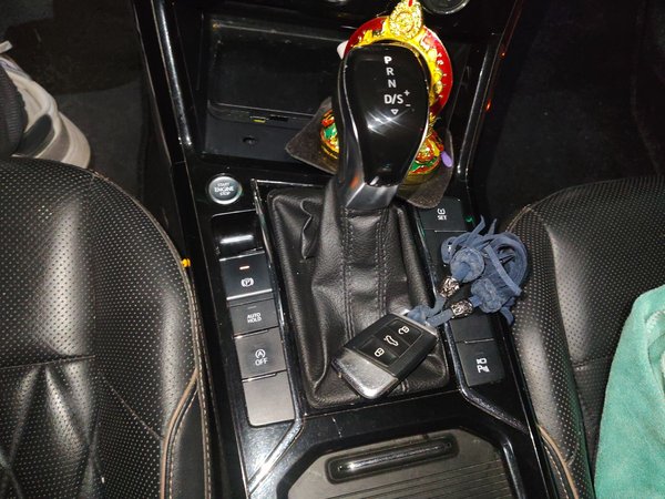 Volkswagen Passat 2019, 87400 км, за 14304 USD - фото 15