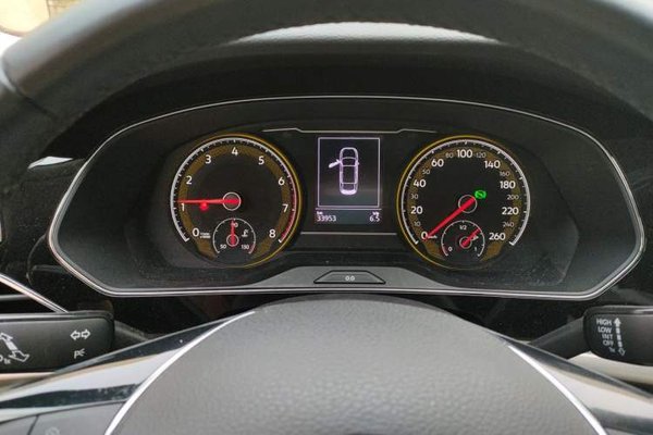 Volkswagen Passat 2020, 33900 км, за 14397 USD - фото 8