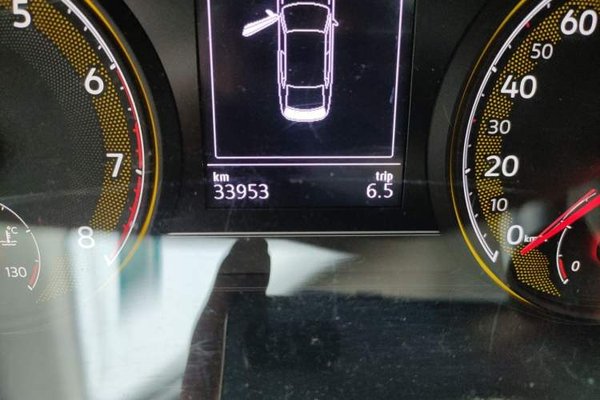 Volkswagen Passat 2020, 33900 км, за 14397 USD - фото 9
