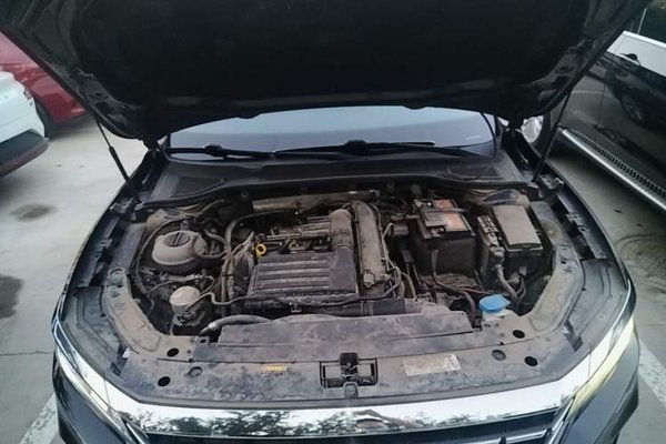 Volkswagen Passat 2020, 80100 км, за 12052 USD - фото 36