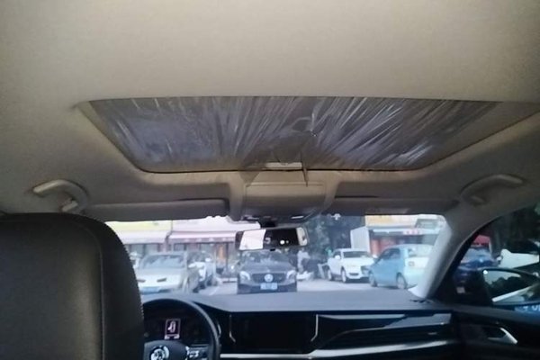 Volkswagen Passat 2020, 80100 км, за 12052 USD - фото 29