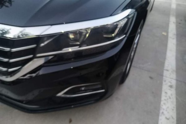 Volkswagen Passat 2020, 80100 км, за 12052 USD - фото 8