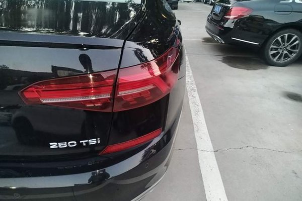 Volkswagen Passat 2020, 80100 км, за 12052 USD - фото 9