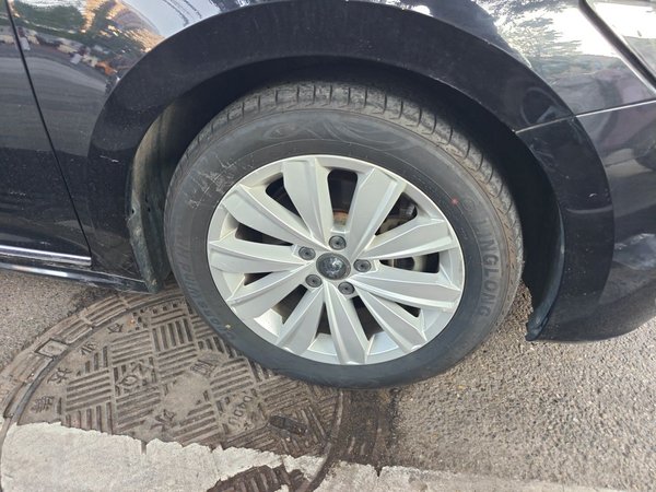 Volkswagen Passat 2020, 77500 км, за 11531 USD - фото 8