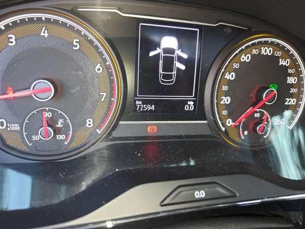 Volkswagen Passat 2020, 77500 км, за 11531 USD - фото 13