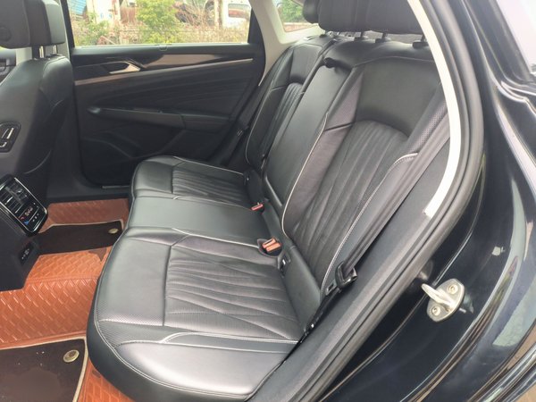 Volkswagen Passat 2022, 23500 км, за 19665 USD - фото 21