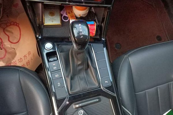 Volkswagen Passat 2022, 30099 км, за 15679 USD - фото 14
