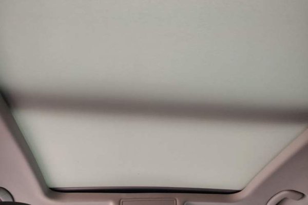 Volkswagen Passat 2022, 32200 км, за 18451 USD - фото 21