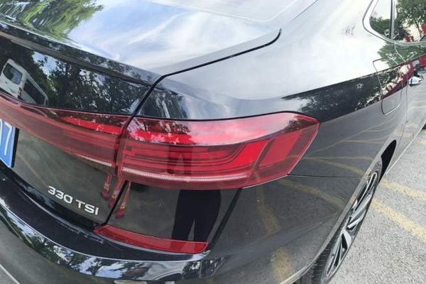 Volkswagen Passat 2022, 32200 км, за 18451 USD - фото 9
