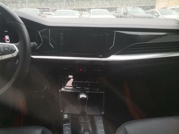 Volkswagen Passat 2022, 35600 км, за 18053 USD - фото 14