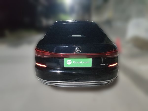 Volkswagen Passat · 2022 год