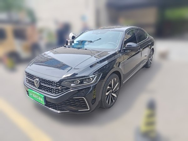 Volkswagen Passat · 2022 год