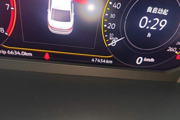Volkswagen Passat 2022, 47500 км, за 14893 USD - фото 12