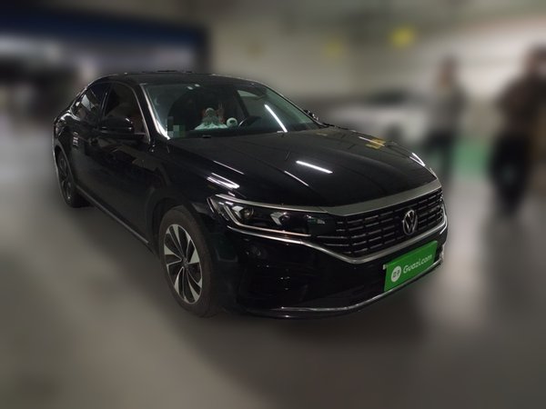 Volkswagen Passat · 2022 год