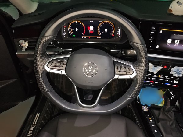 Volkswagen Passat 2022, 48099 км, за 16840 USD - фото 14