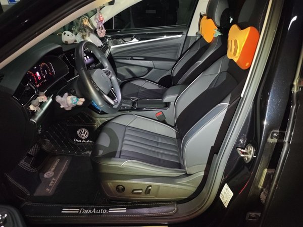 Volkswagen Passat 2022, 48099 км, за 16840 USD - фото 20