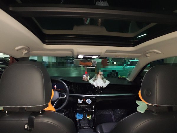 Volkswagen Passat 2022, 48099 км, за 16840 USD - фото 13