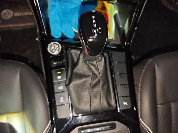 Volkswagen Passat 2022, 48099 км, за 16840 USD - фото 16