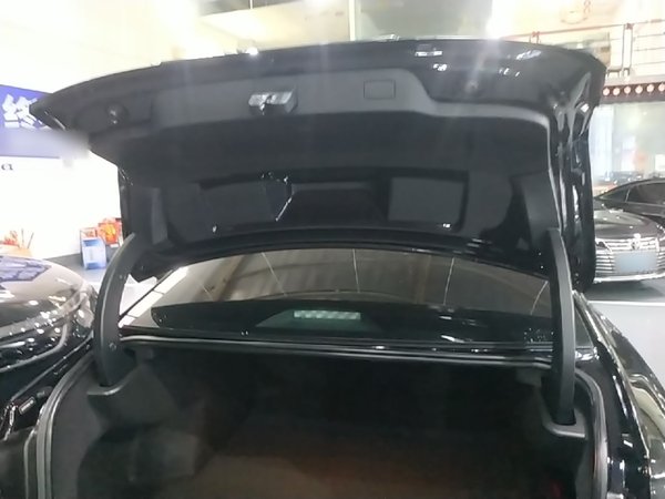 Volkswagen Passat 2022, 68300 км, за 18470 USD - фото 22