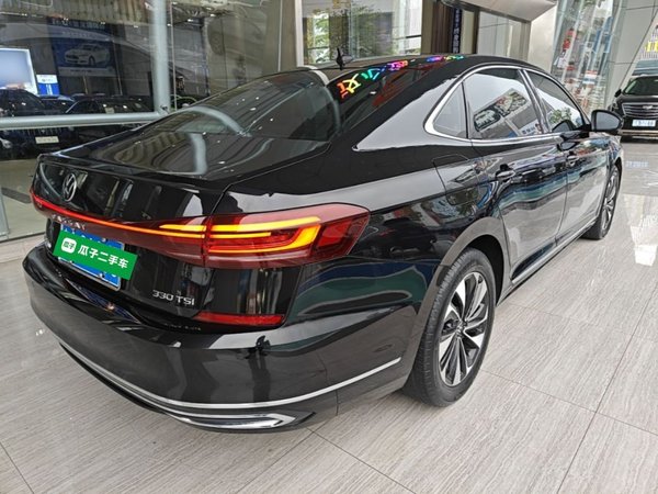 Volkswagen Passat 2022, 89900 км, за 16175 USD - фото 6