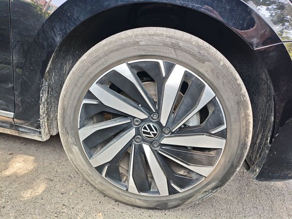 Volkswagen Passat 2023, 10600 км, за 19680 USD - фото 7