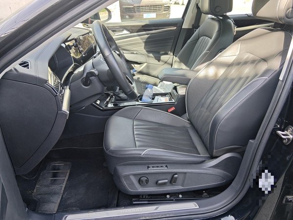 Volkswagen Passat 2023, 31200 км, за 20424 USD - фото 16