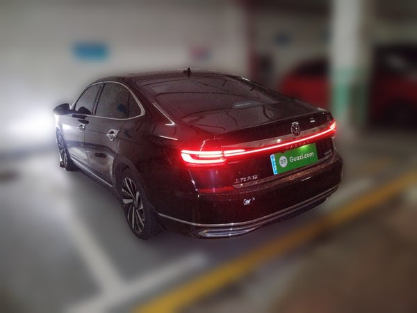 Volkswagen Passat 2023, 35000 км, за 21504 USD - фото 6