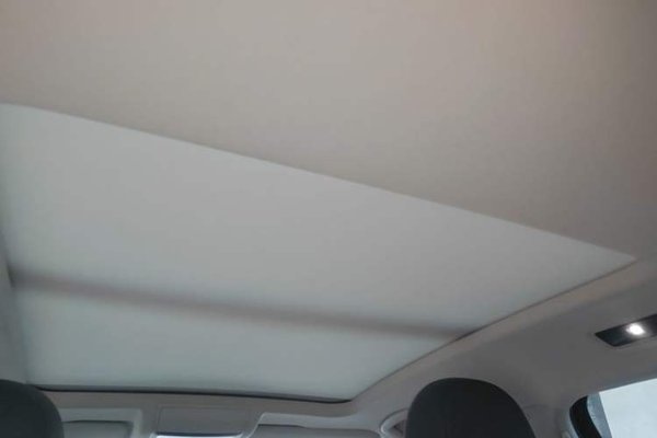 Volkswagen Passat 2023, 52600 км, за 14588 USD - фото 18