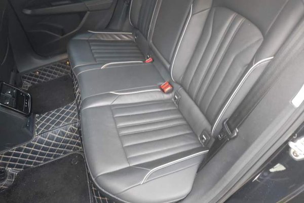 Volkswagen Passat 2023, 52600 км, за 14588 USD - фото 17