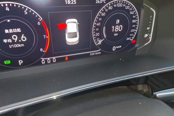 Volkswagen Passat 2023, 52600 км, за 14588 USD - фото 12