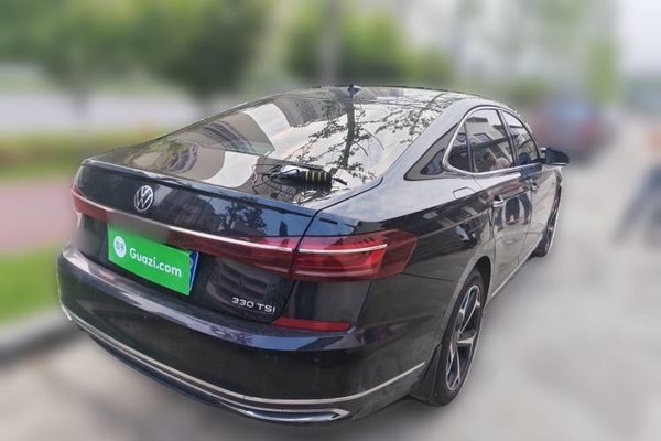 Volkswagen Passat 2023, 52600 км, за 14588 USD - фото 6