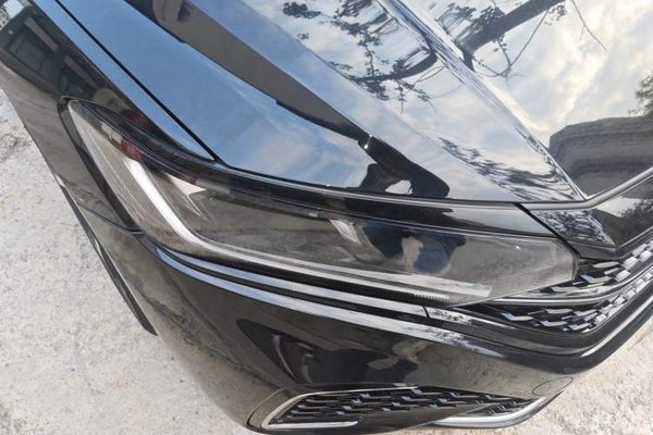 Volkswagen Passat 2023, 52600 км, за 14588 USD - фото 7