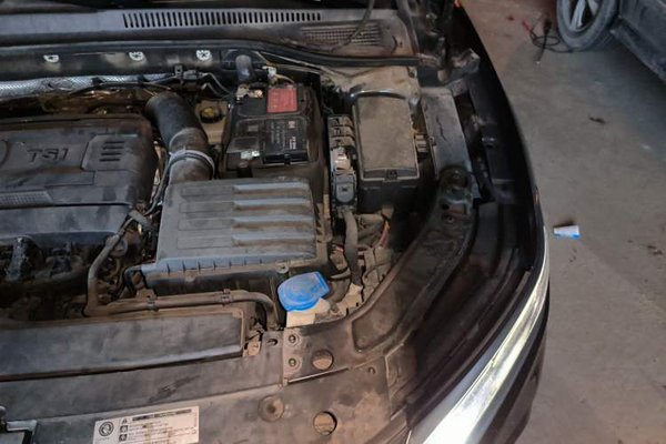 Volkswagen Passat 2023, 52800 км, за 17117 USD - фото 29