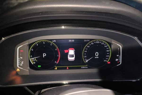 Volkswagen Passat 2023, 52800 км, за 17117 USD - фото 18