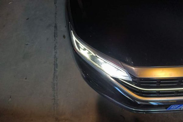 Volkswagen Passat 2023, 52800 км, за 17117 USD - фото 14