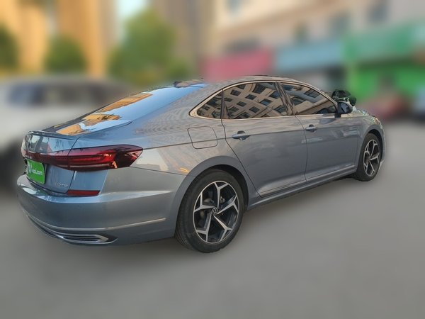 Volkswagen Passat 2023, 40199 км, за 18110 USD - фото 6